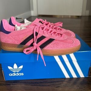 Size 9.5/10/10.5- adidas Gazelle Bliss Pink Purple W